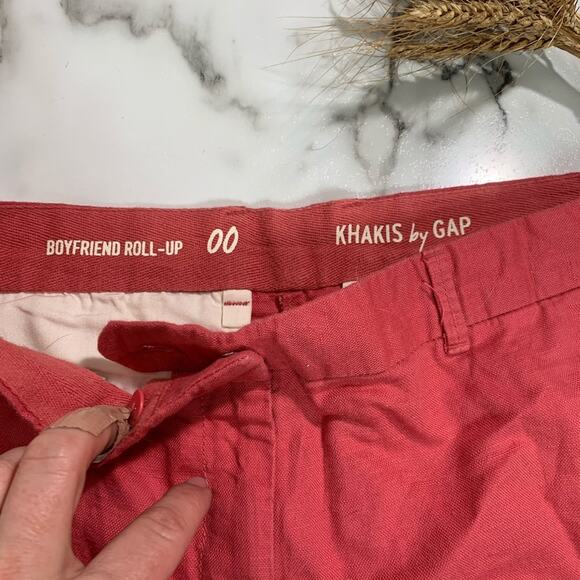 Gap khakis boyfriend roll-up shorts rusty coral size 00 - Picture 2 of 3